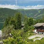 Der Erlhof Restaurant & Hotel 3*
