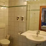 Der Erlhof Restaurant & 3*