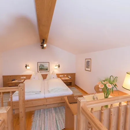 Der Erlhof Restaurant & Landhotel 3* Zell am See