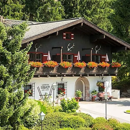 Der Erlhof Restaurant & Landhotel Ξενοδοχείο