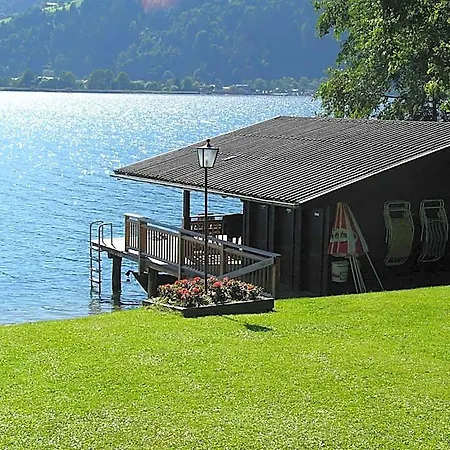 Der Erlhof Restaurant & Landhotel Τσελ αμ Ζέε