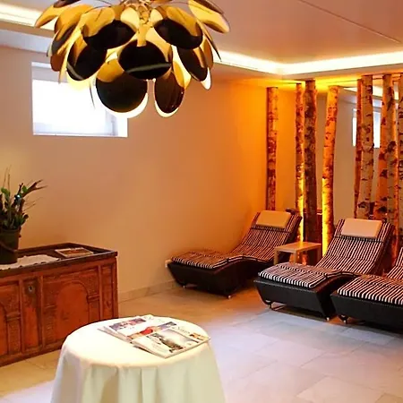 Ξενοδοχείο Der Erlhof Restaurant & Landhotel 3*