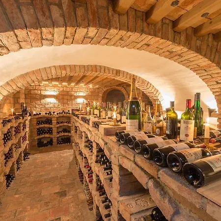 Der Erlhof Restaurant & Hotel 3*