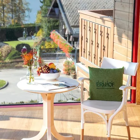 Der Erlhof Restaurant & Hotell 3*