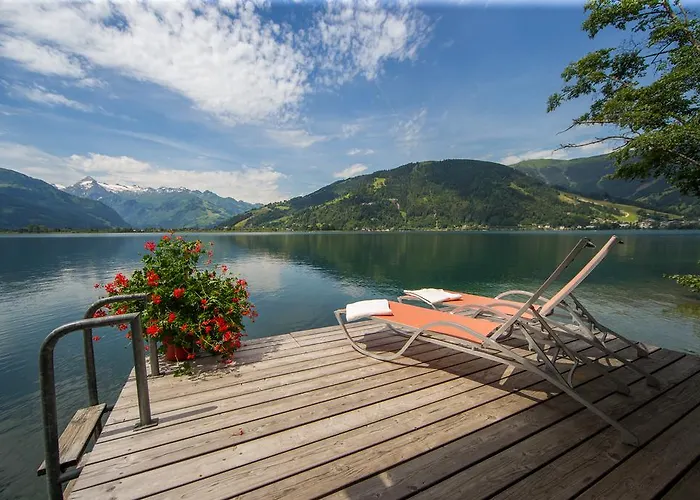 Der Erlhof Restaurant & 젤암제