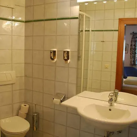 Der Erlhof Restaurant & Landhotel 3*